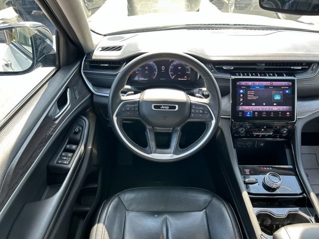 Used 2023 Jeep Grand Cherokee L Limited AWD/4WD image 26