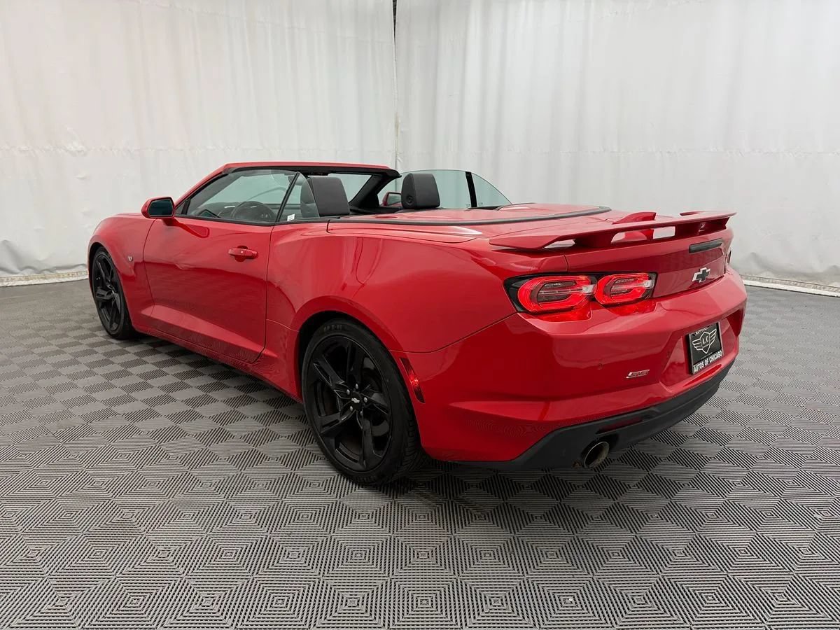 Used 2019 Chevrolet Camaro SS RWD image 7