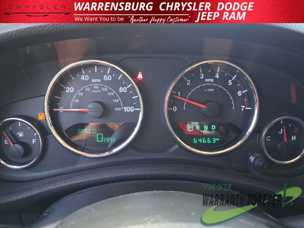 Used 2015 Jeep Wrangler Sport w/ Connectivity Group AWD/4WD image 16