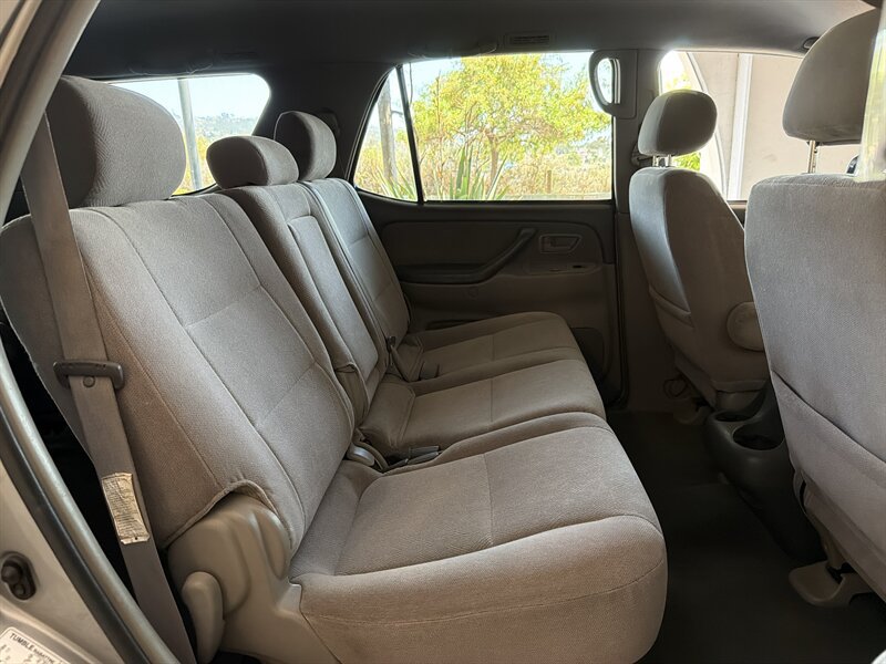 Used 2004 Toyota Sequoia SR5 RWD image 14