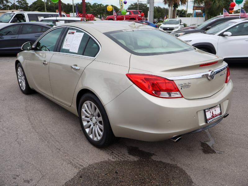 Used 2013 Buick Regal Premium FWD image 3