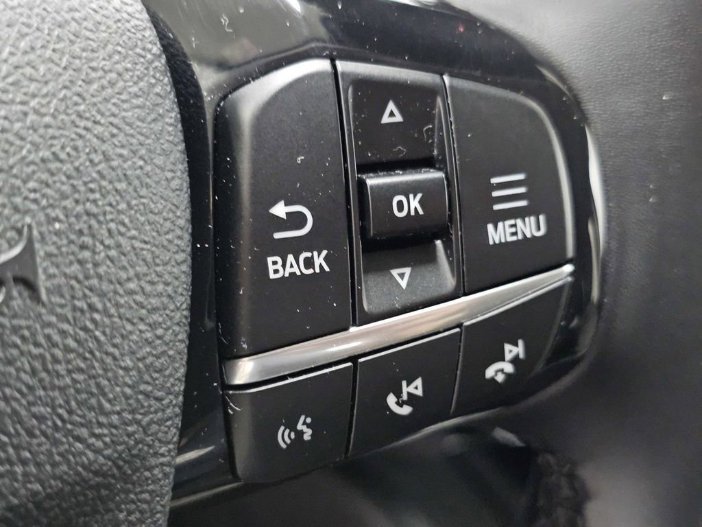 Used 2022 Ford Escape SE FWD image 30