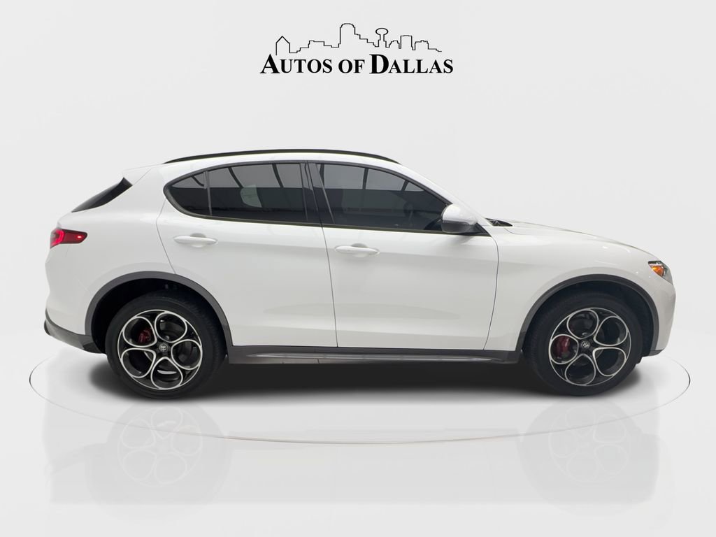 Used 2022 Alfa Romeo Stelvio Ti AWD/4WD image 6