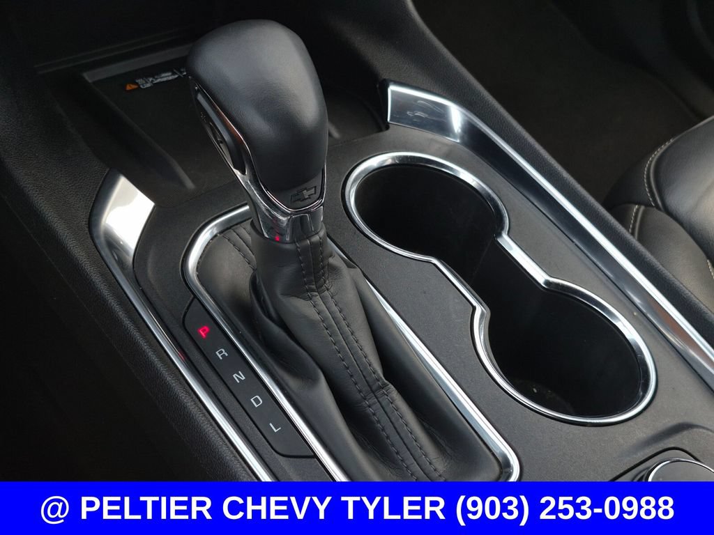 Used 2023 Chevrolet Traverse LT FWD image 24