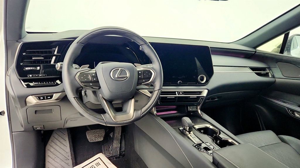 Used 2025 Lexus RX 450h AWD w/ Convenience Package image 13