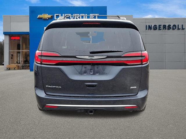 Used 2021 Chrysler Pacifica Touring image 25