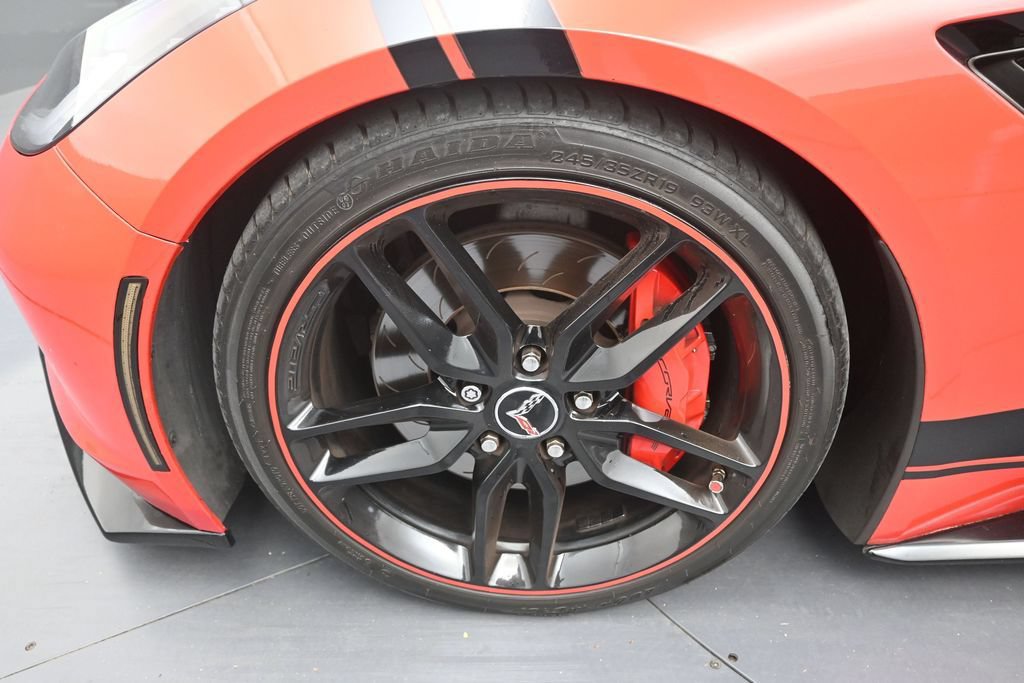 Used 2015 Chevrolet Corvette Stingray Coupe w/ 2LT Preferred Equipment Group RWD image 9