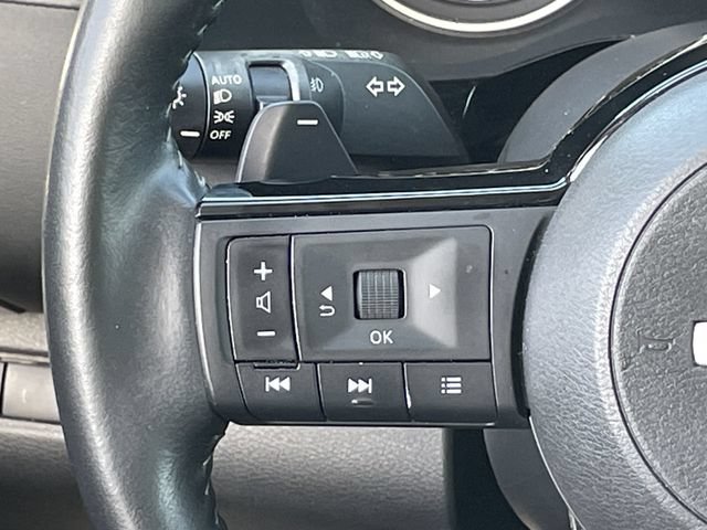 Used 2023 Nissan Pathfinder SL FWD image 13