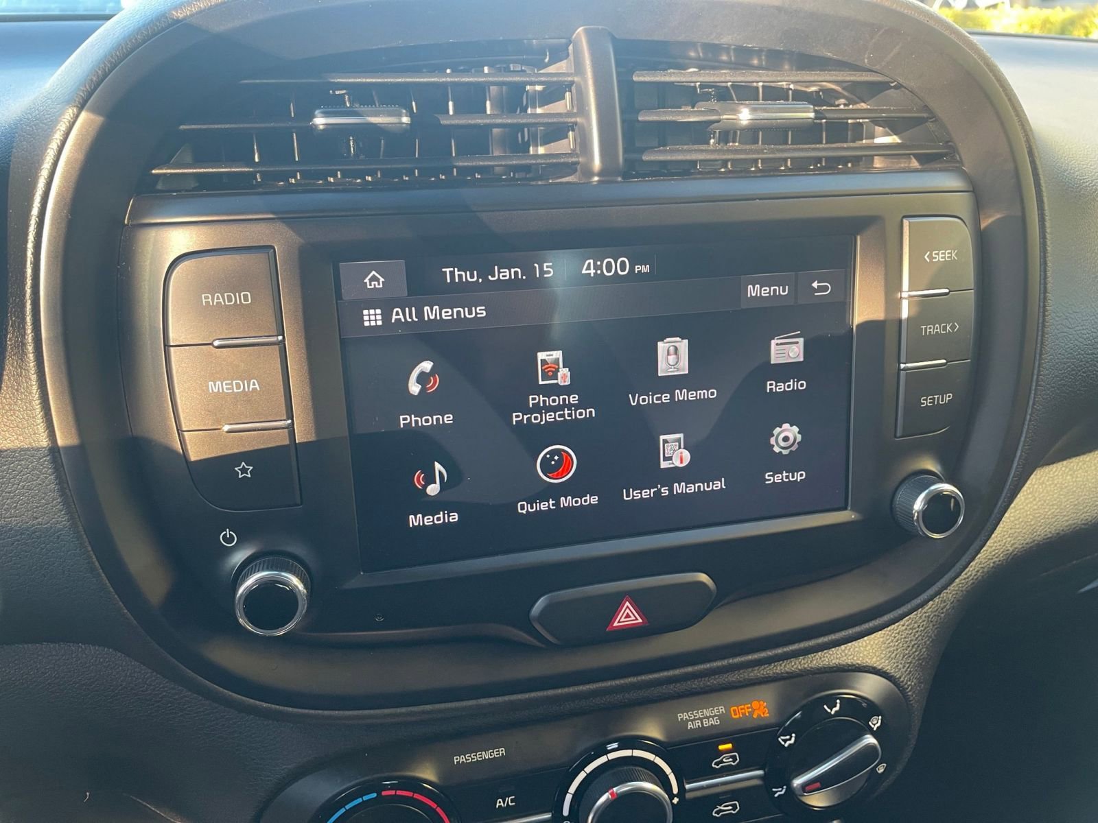 Used 2025 Kia Soul LX w/ LX Technology Package image 21