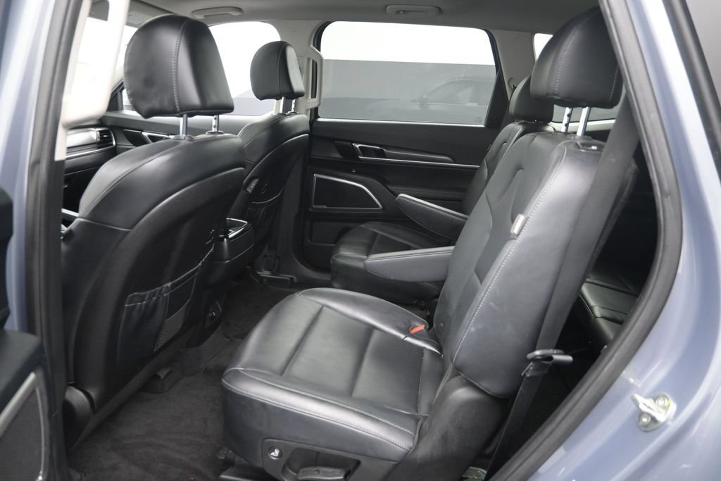 Used 2024 Kia Telluride S w/ S Sunroof Package FWD image 14