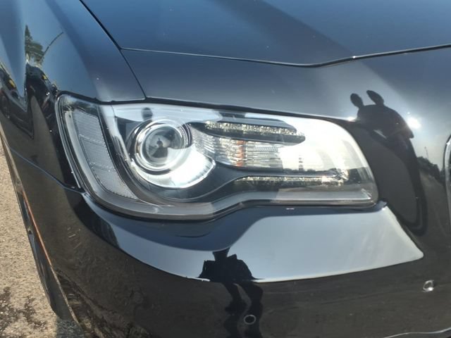 Certified 2023 Chrysler 300 S w/ Comfort Group RWD image 13