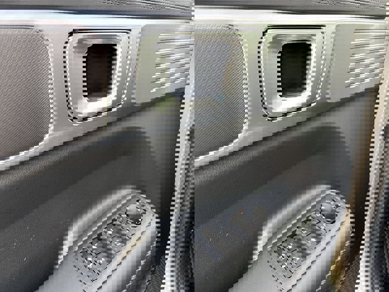 Certified 2025 Hyundai Santa Fe XRT image 12