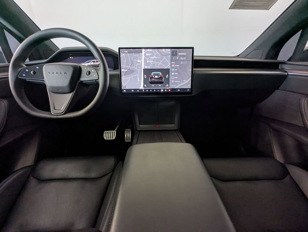 Used 2024 Tesla Model X image 5
