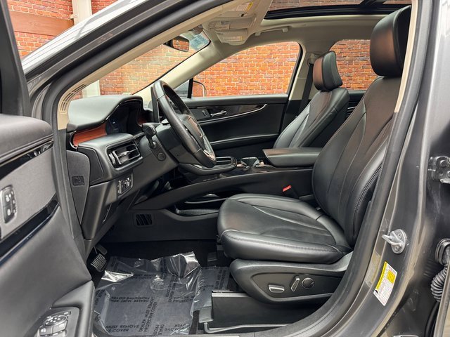 Used 2022 Lincoln Nautilus Reserve image 22