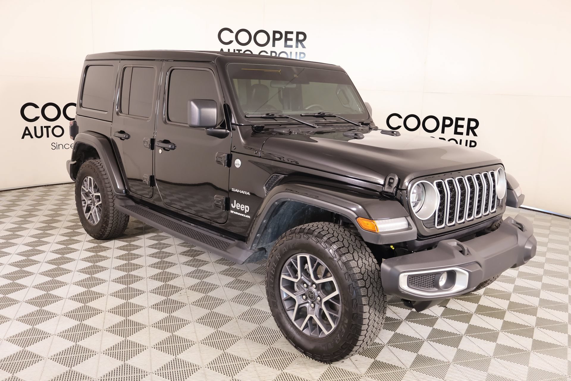 Used 2024 Jeep Wrangler Unlimited Sahara w/ Safety Group