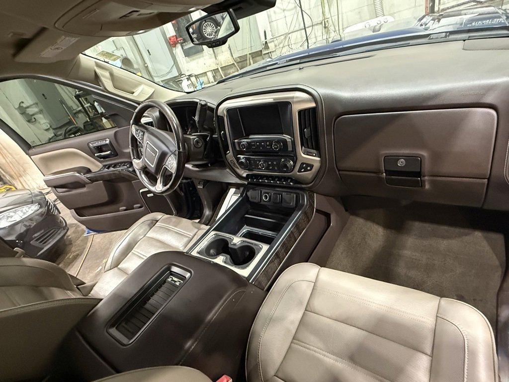 Used 2016 GMC Sierra 2500 Denali w/ Duramax Plus Package image 31