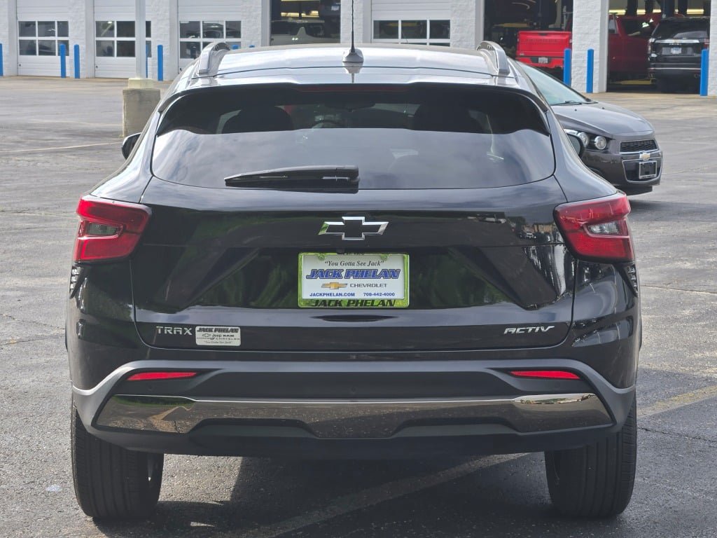 Certified 2025 Chevrolet Trax ACTIV w/ Driver Confidence Package FWD image 12