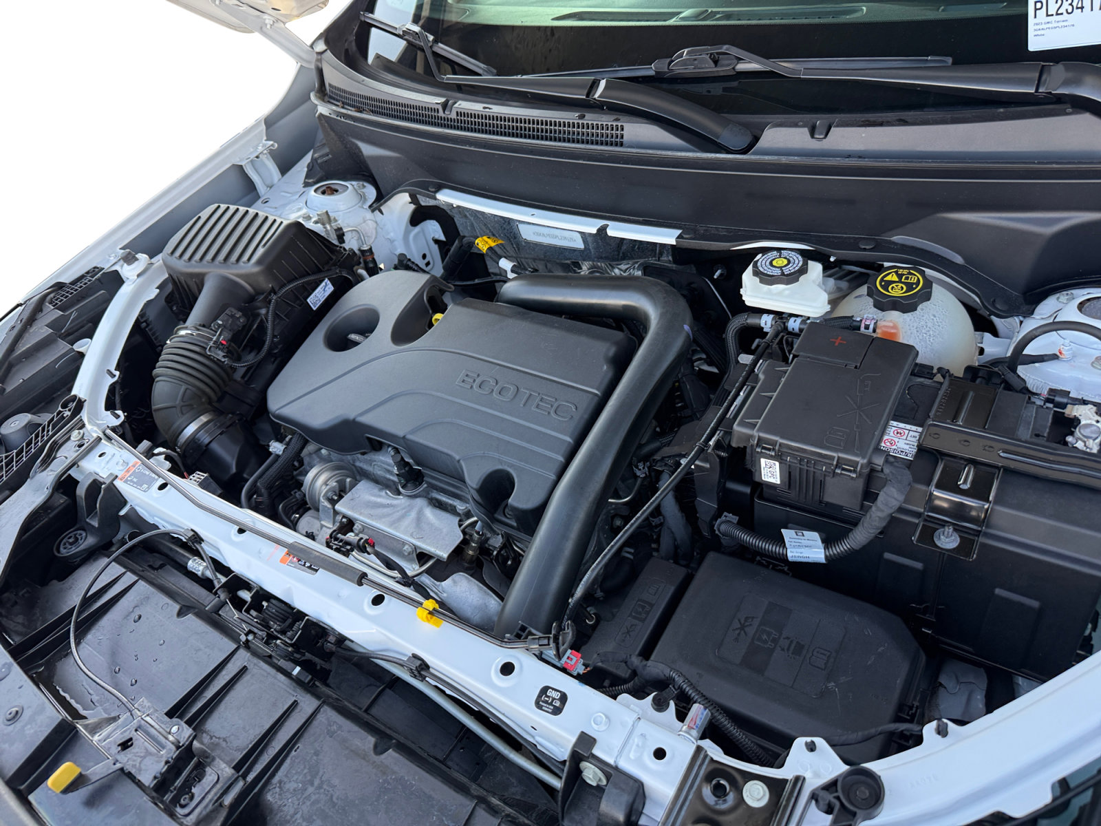 Used 2023 GMC Terrain SLT image 13