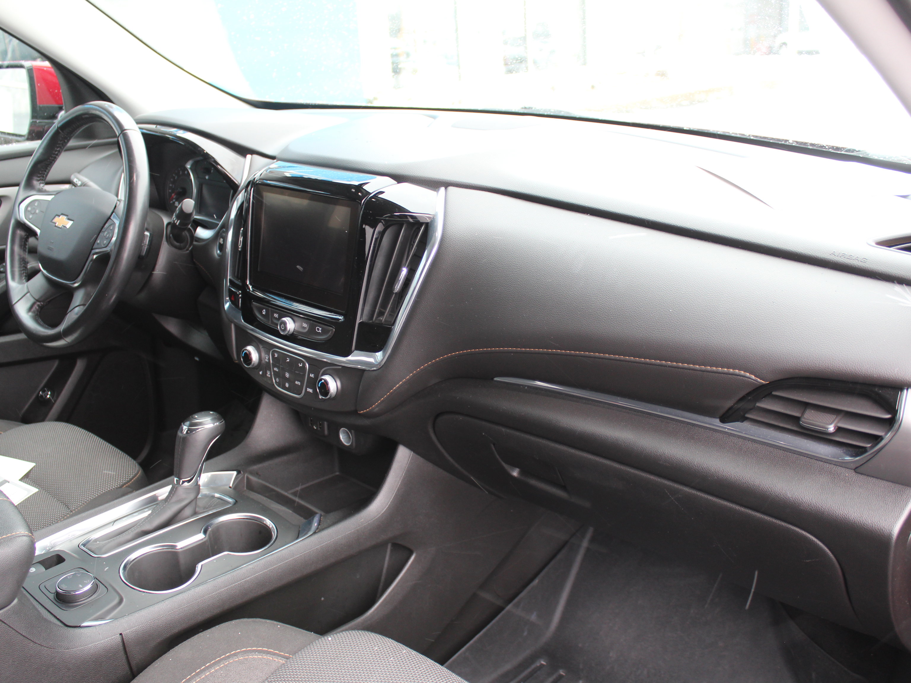 Used 2019 Chevrolet Traverse LT w/ LPO, Floor Liner Package image 29