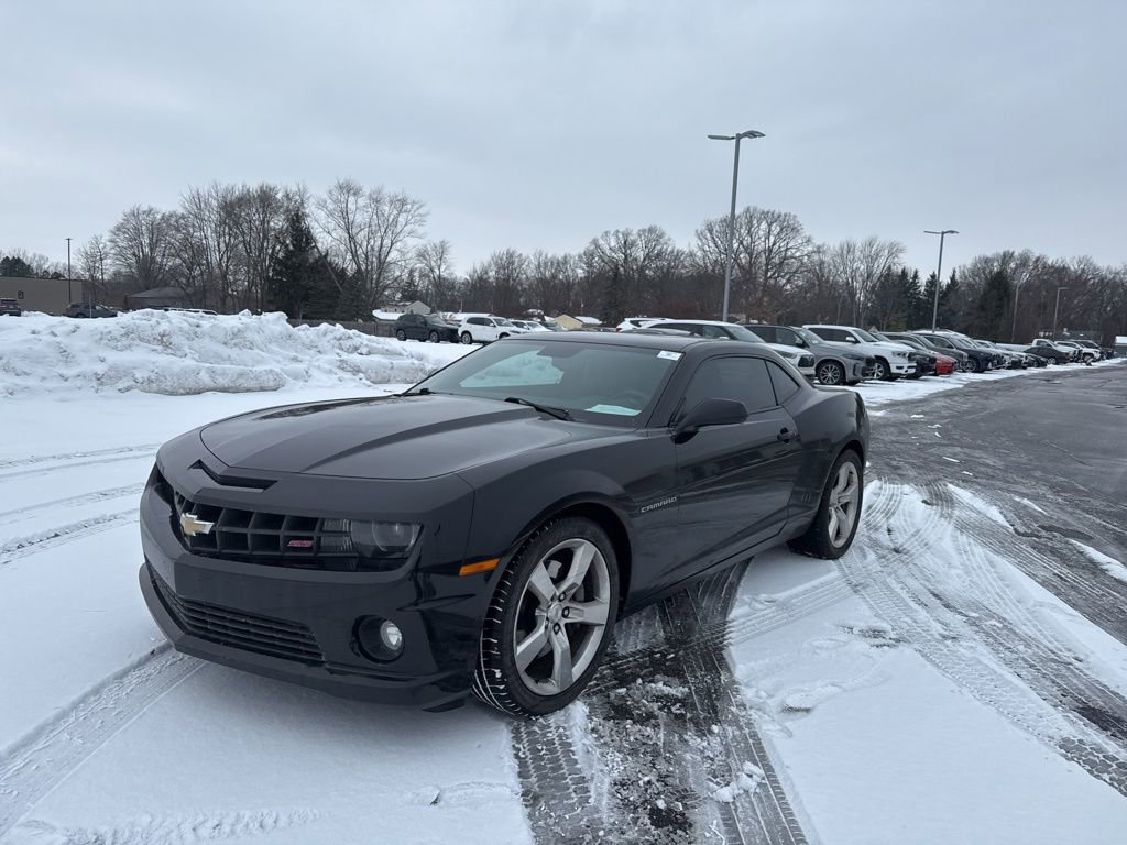 Used 2011 Chevrolet Camaro SS image 3