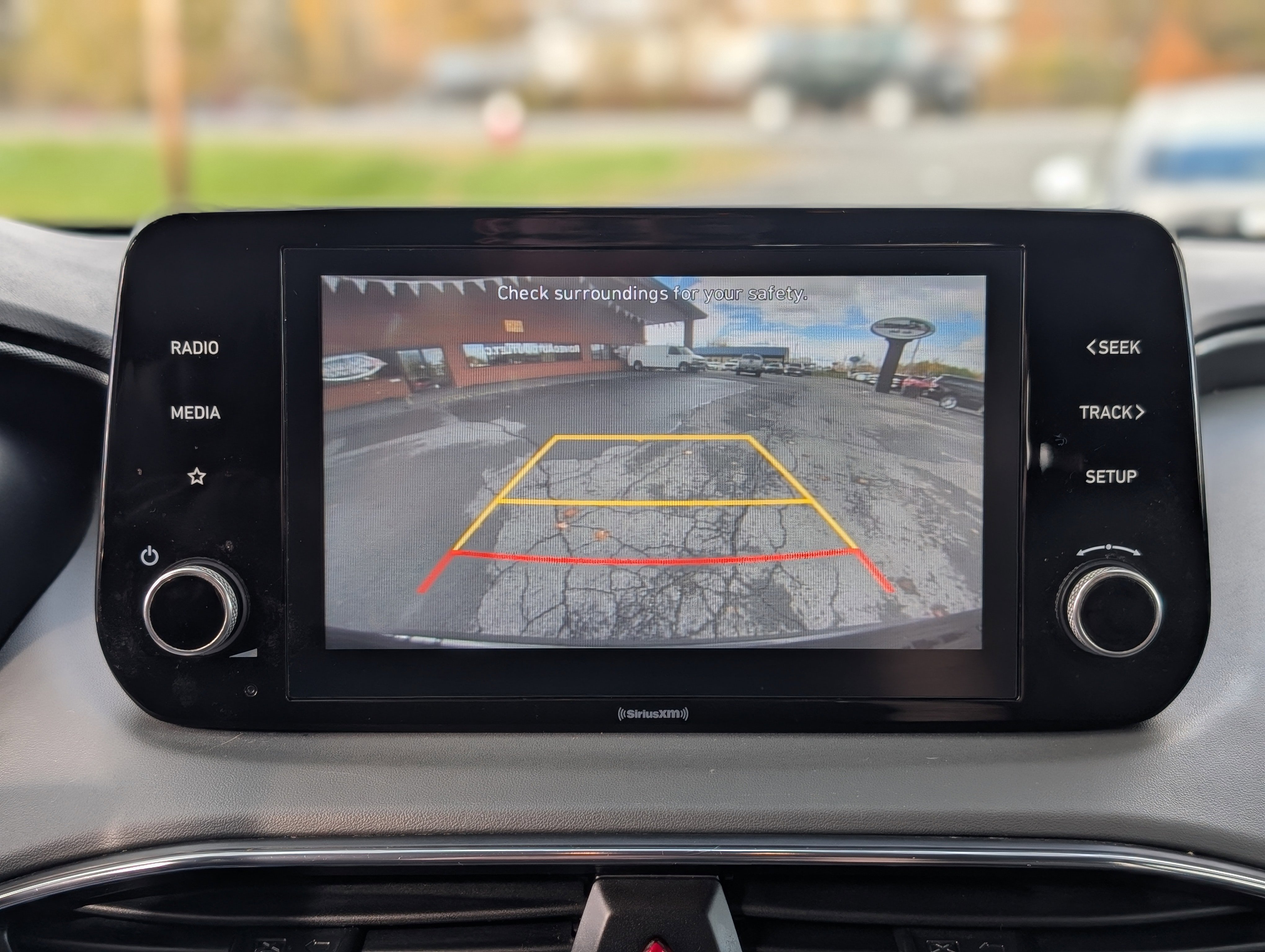 Used 2022 Hyundai Santa Fe SEL image 3