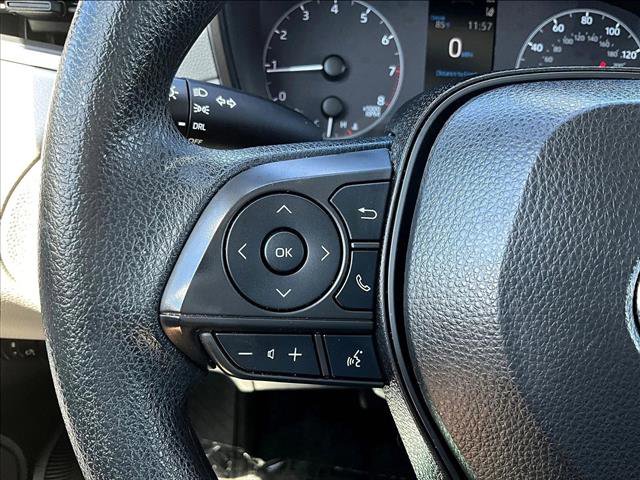 Used 2023 Toyota Corolla Cross L image 20
