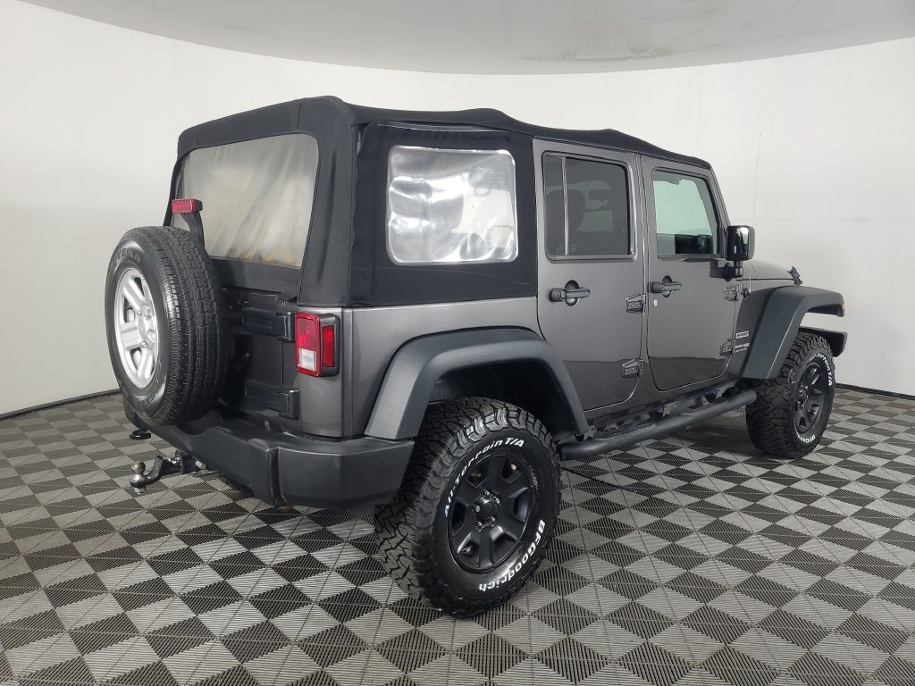 Used 2018 Jeep Wrangler Unlimited Sport w/ Connectivity Group AWD/4WD image 4