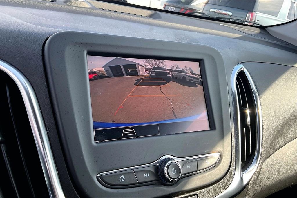 Used 2024 Chevrolet Equinox LT w/ LPO, Floor Liner Package image 17