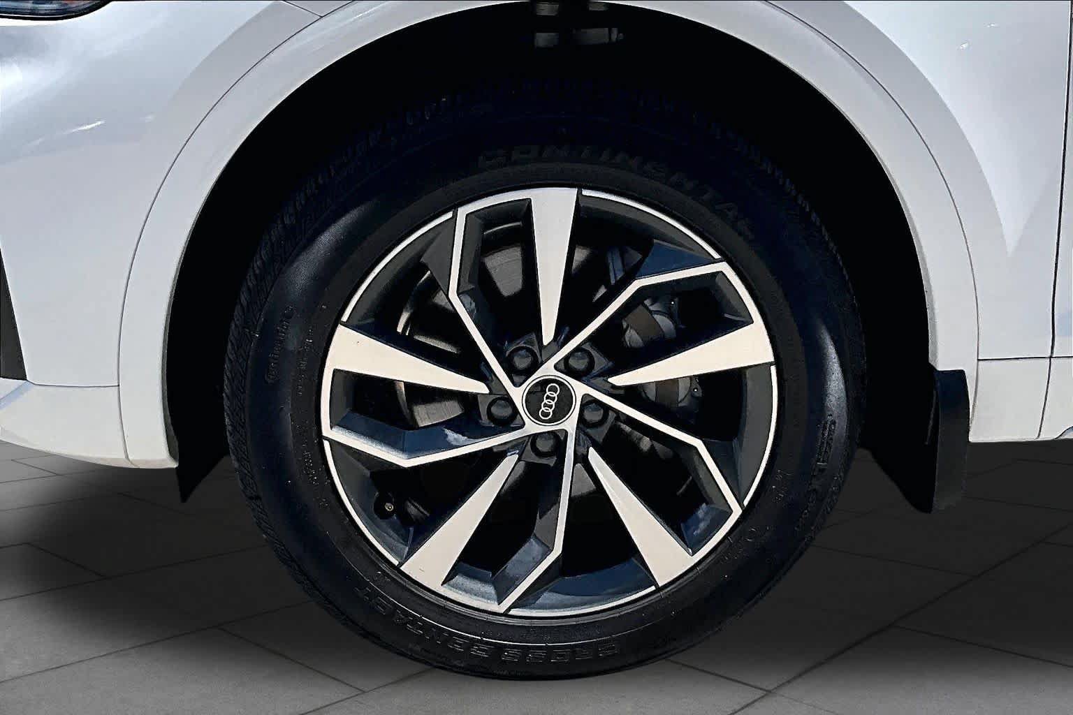 Used 2021 Audi Q5 2.0T Premium Plus AWD/4WD image 11