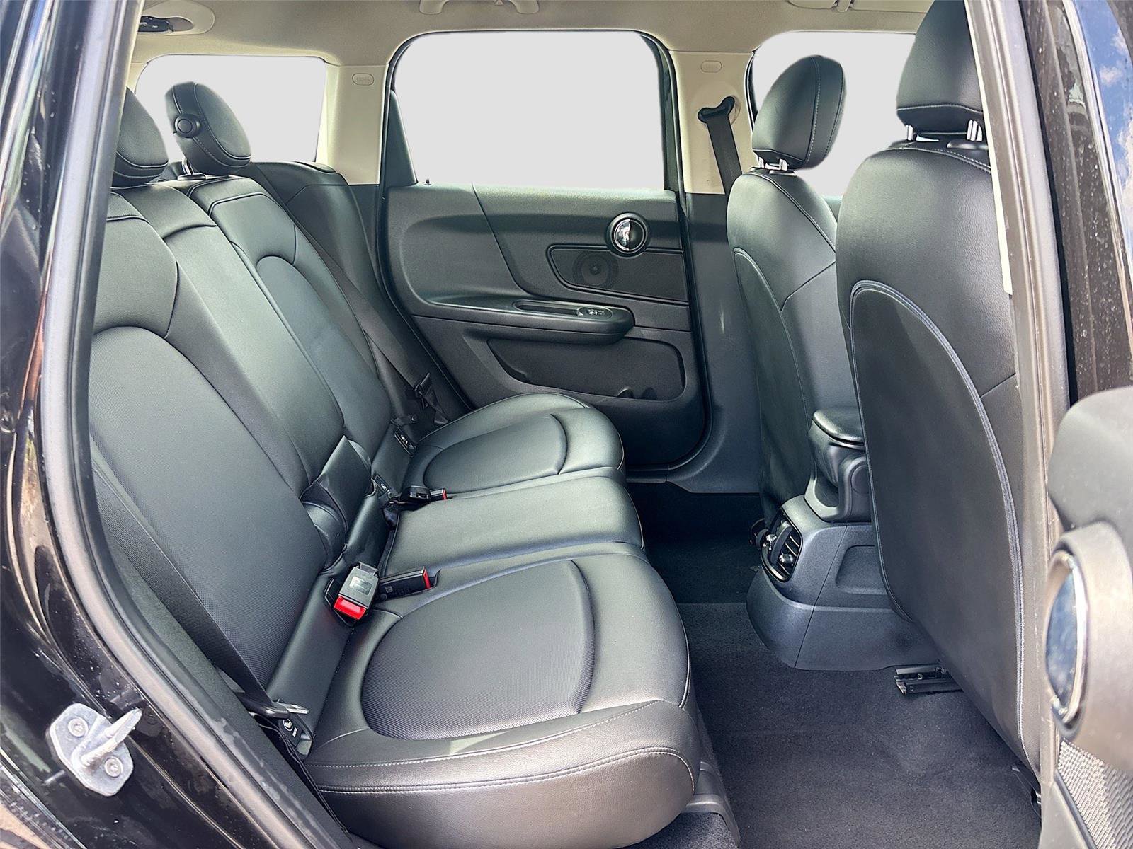 Used 2019 MINI Cooper Countryman FWD image 27