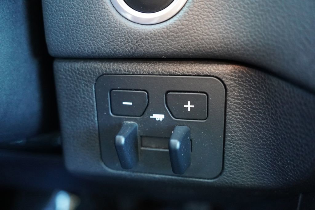 Used 2023 Toyota Tundra Limited image 30