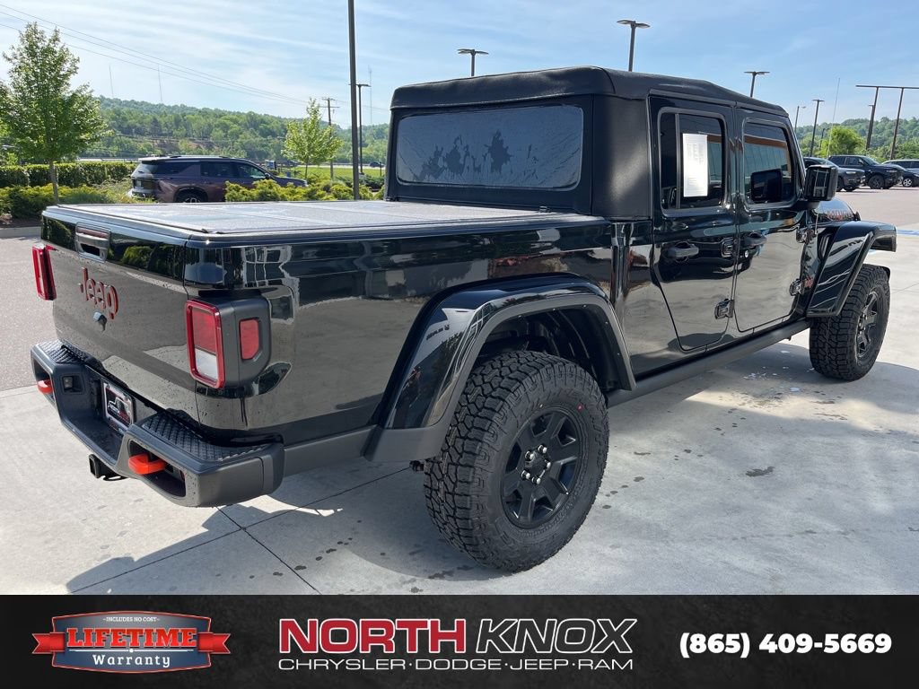 Used 2023 Jeep Gladiator Mojave w/ Cold Weather Group AWD/4WD image 20