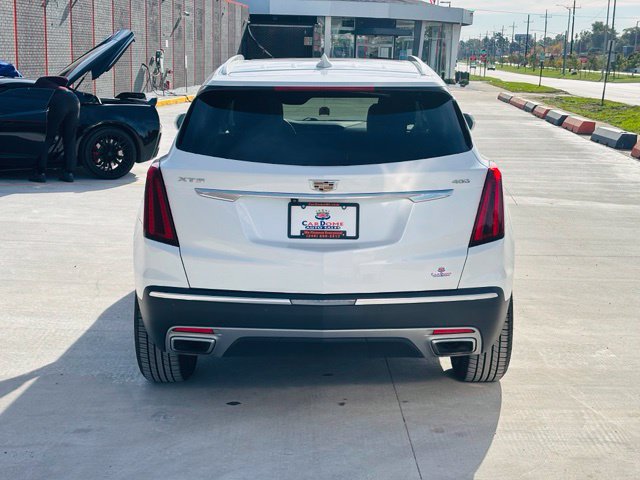 Used 2020 Cadillac XT5 Premium Luxury FWD image 9