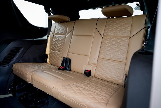 Used 2022 Cadillac Escalade Sport w/ LPO, ONYX Package image 43