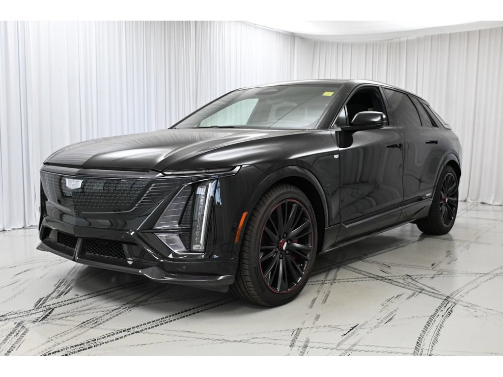 New 2026 Cadillac Lyriq V w/ Exterior Carbon Fiber Package AWD/4WD image 4
