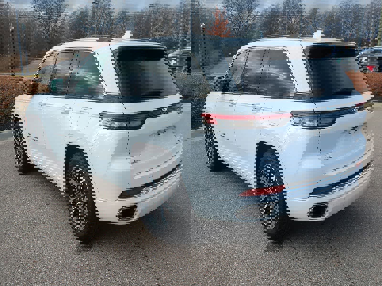 Used 2022 Jeep Grand Cherokee Overland image 6