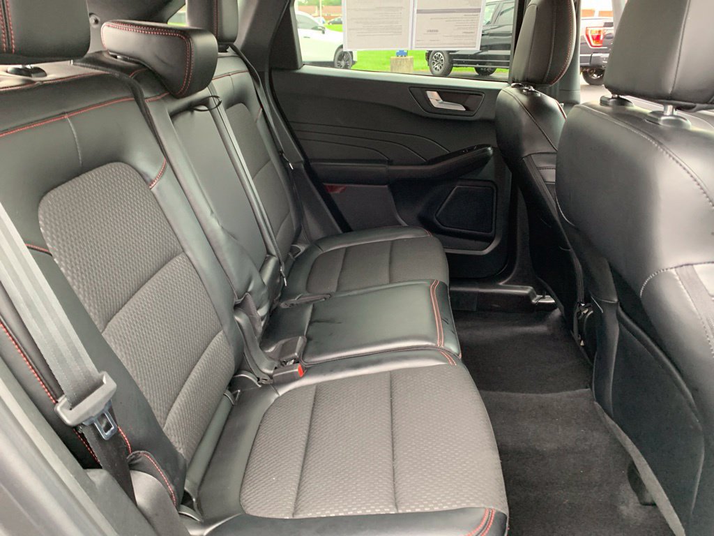 Certified 2023 Ford Escape ST-Line w/ Tech Pack #1 FWD image 29