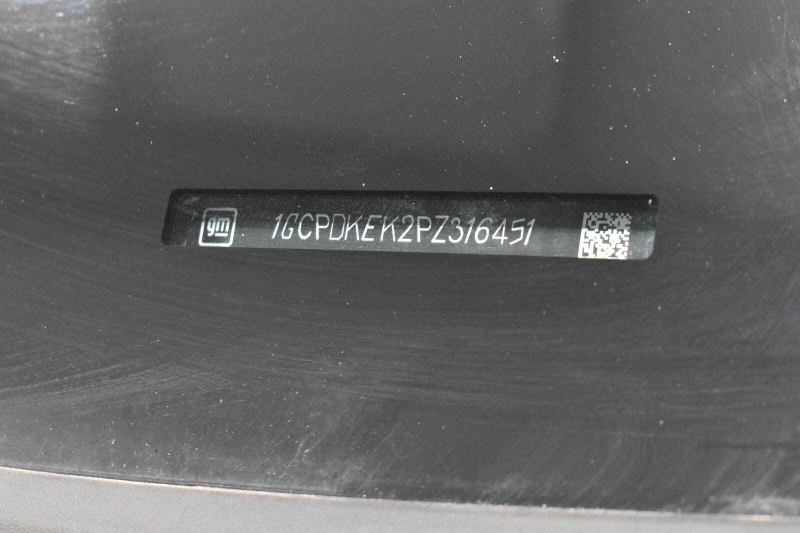 Used 2023 Chevrolet Silverado 1500 LT AWD/4WD image 31