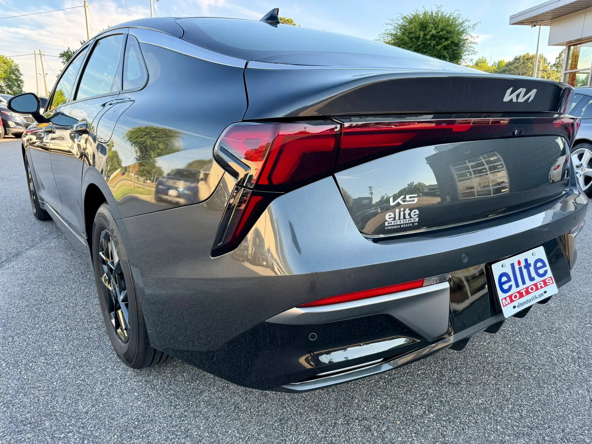 Used 2025 Kia K5 LXS FWD image 14