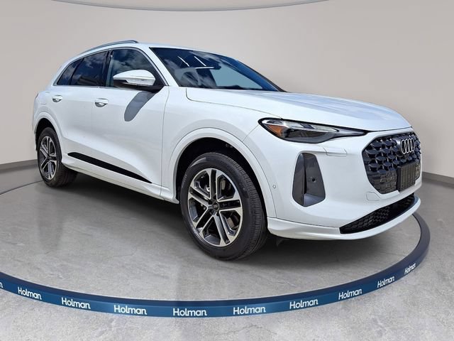 New 2026 Audi Q5 Premium AWD/4WD image 4