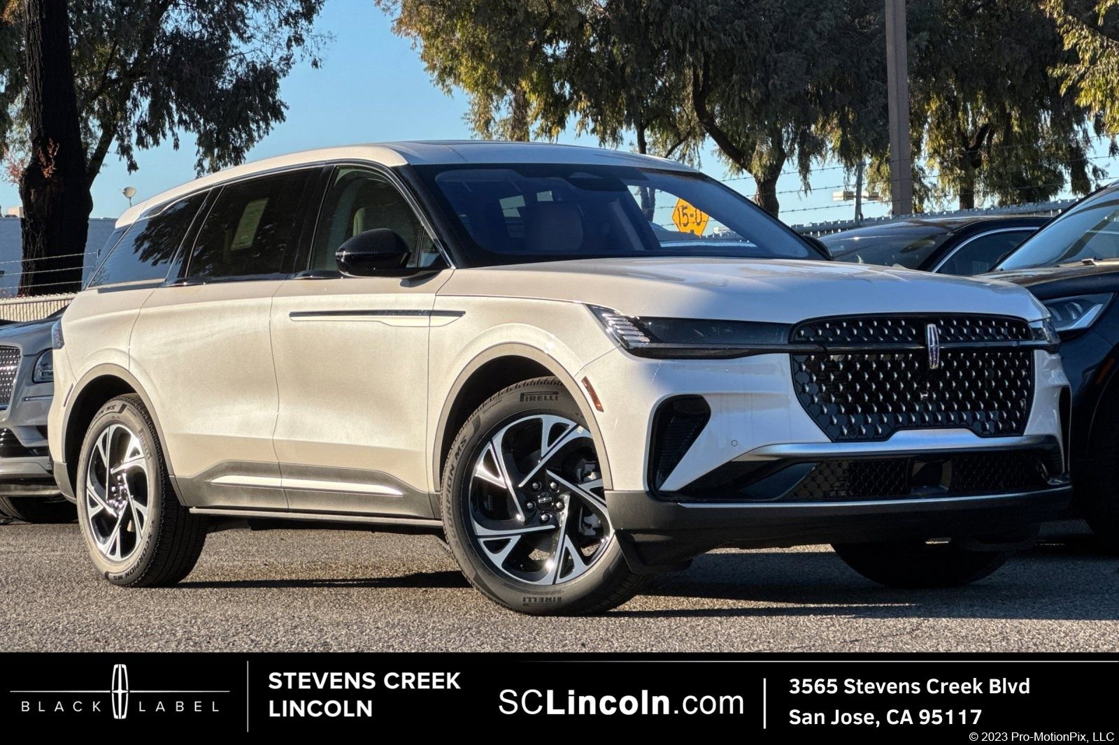 New 2026 Lincoln Nautilus Premier w/ Equipment Group 102A image 1