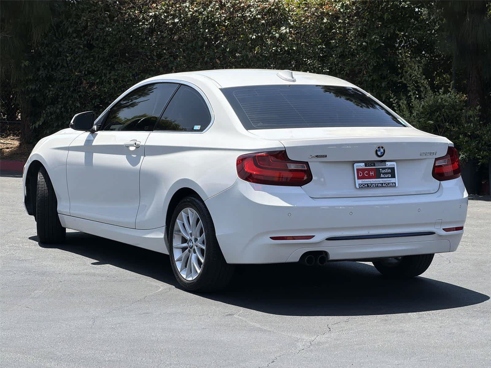 Used 2016 BMW 228i xDrive Coupe AWD/4WD image 5