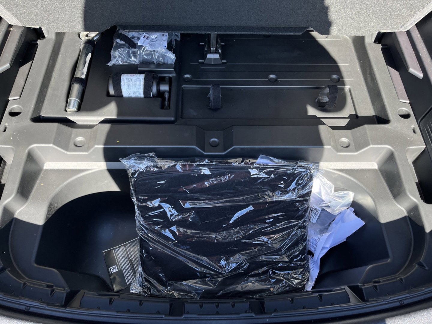 Used 2025 Chevrolet Equinox EV LT image 12