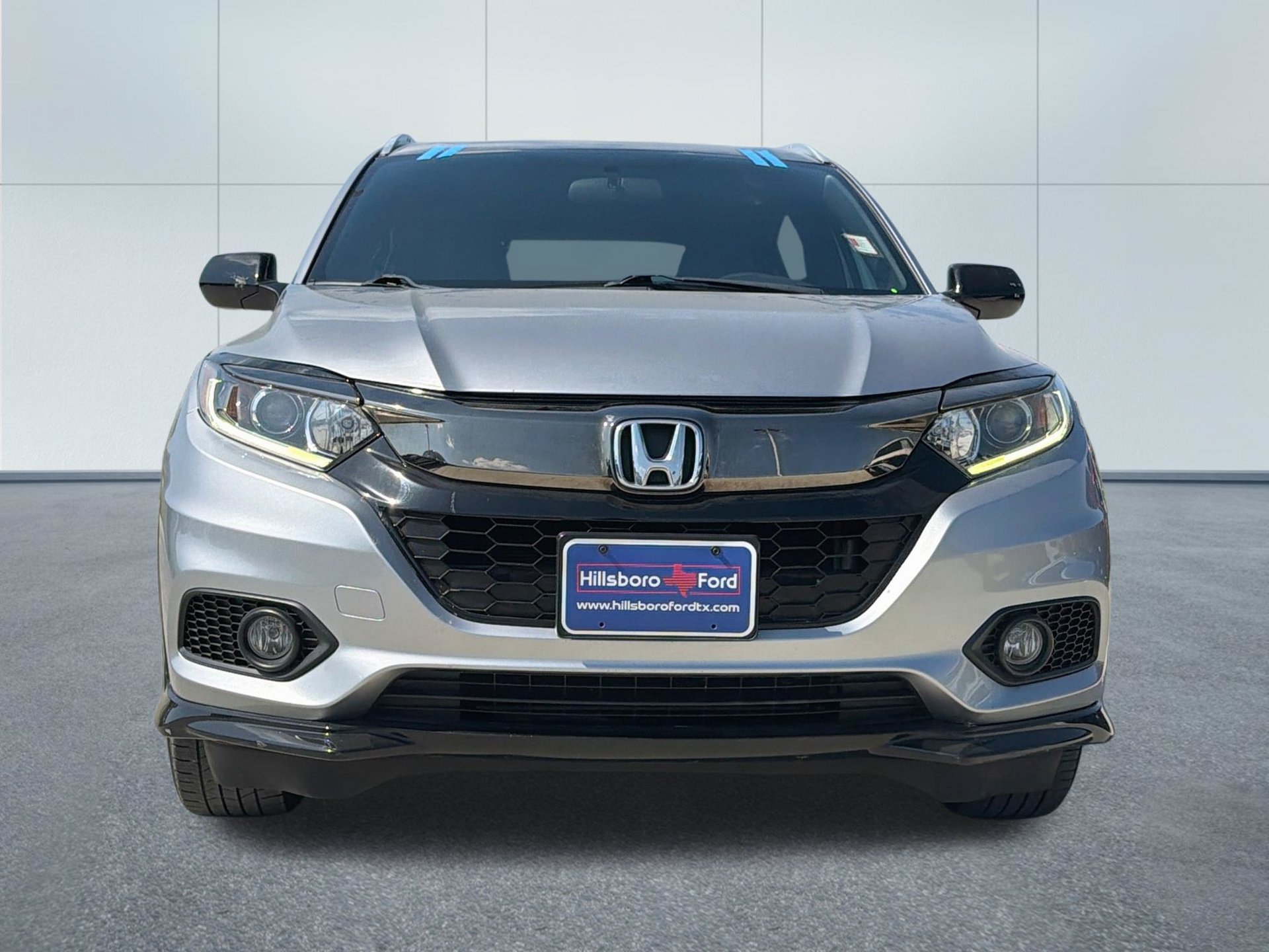 Used 2019 Honda HR-V Sport image 2