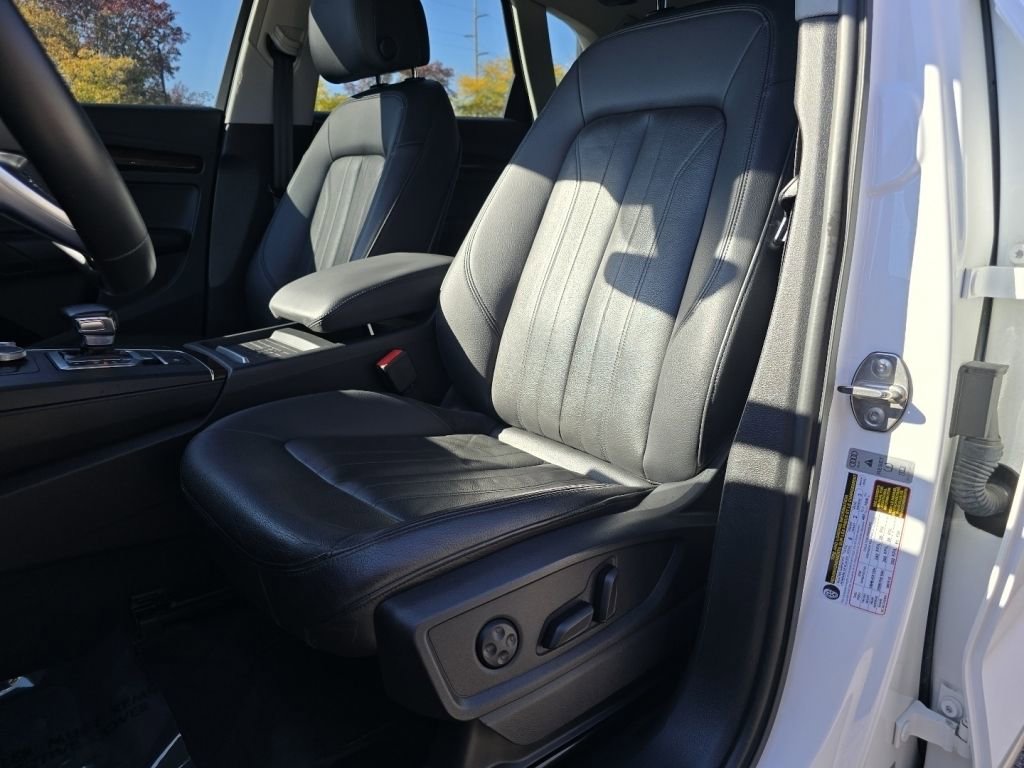 Used 2020 Audi Q5 2.0T Premium image 25