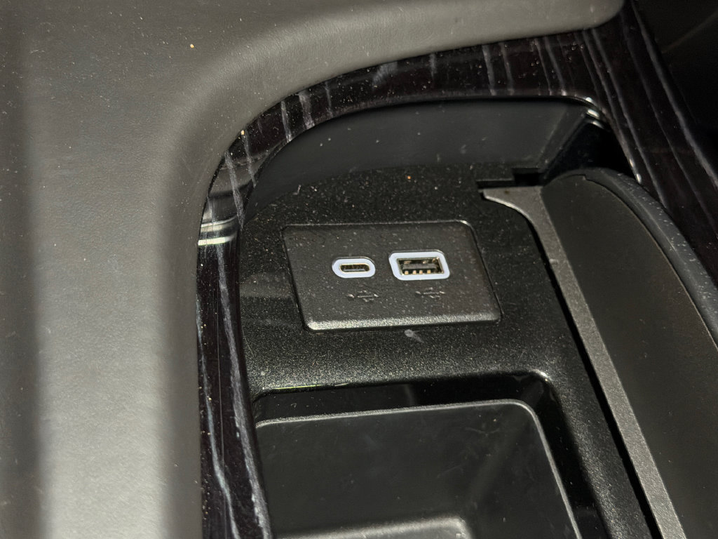 Used 2023 Cadillac Escalade V w/ LPO, Floor Liner Package AWD/4WD image 43