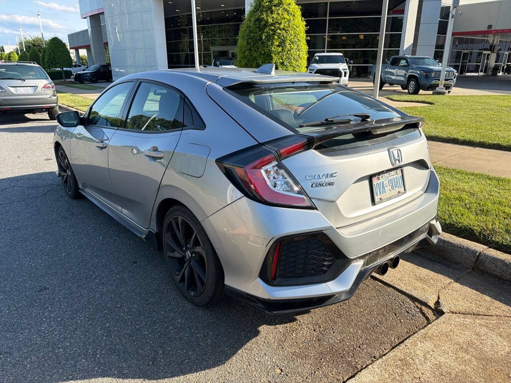 Used 2018 Honda Civic Sport image 11
