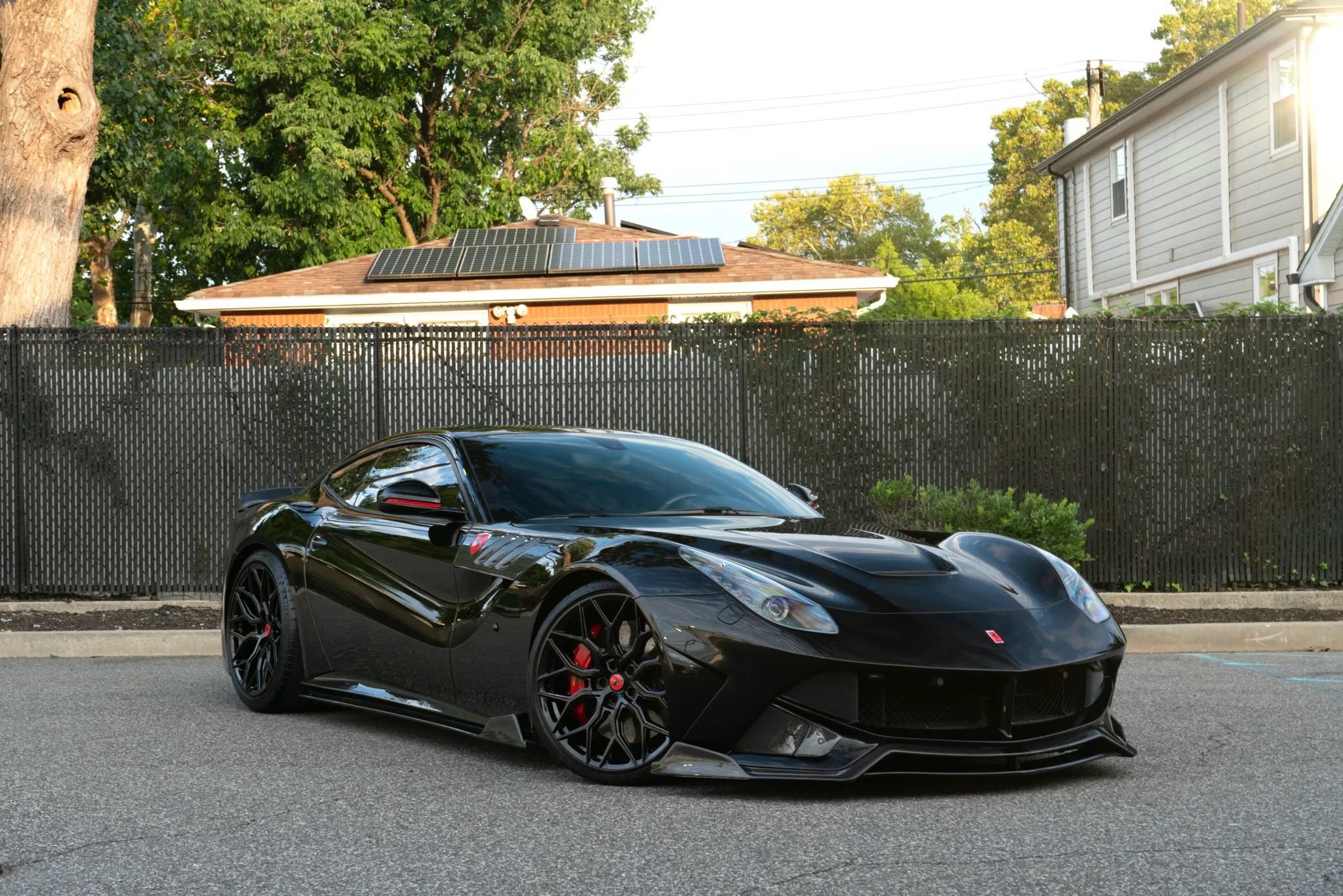 Used 2015 Ferrari F12 Berlinetta RWD image 2
