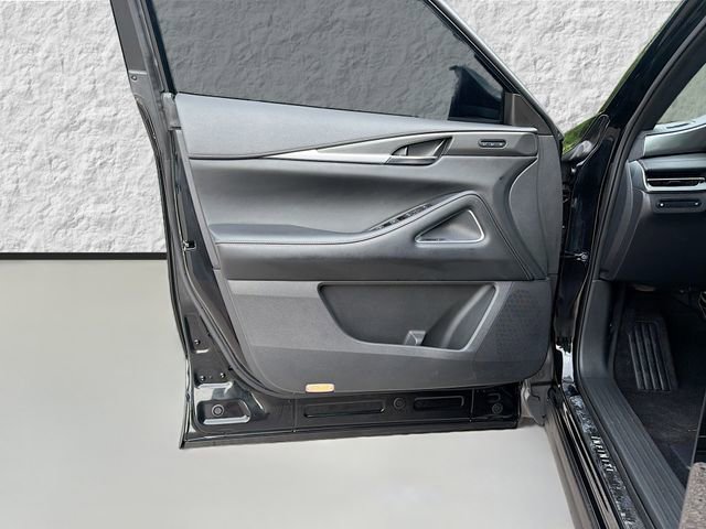 Used 2025 INFINITI QX60 Luxe w/ Black Edition FWD image 23