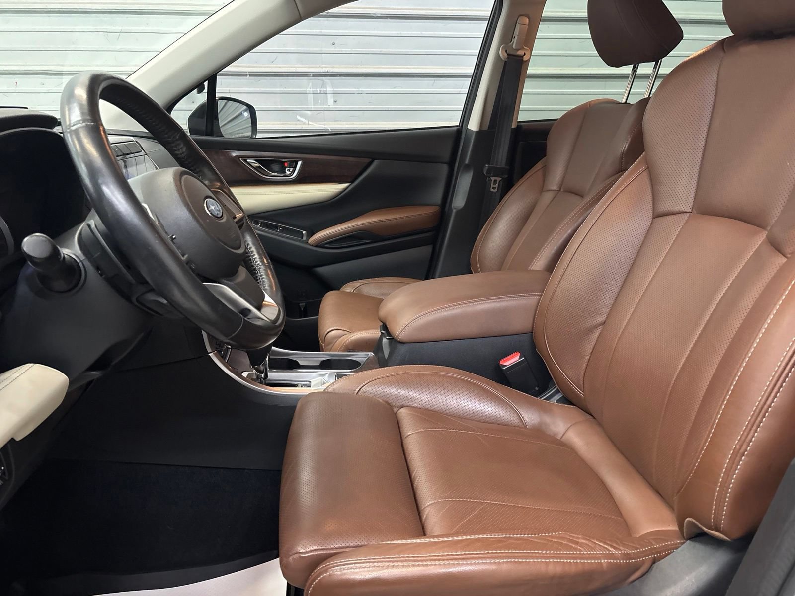 Used 2019 Subaru Ascent Touring w/ Popular Package #3 AWD/4WD image 10